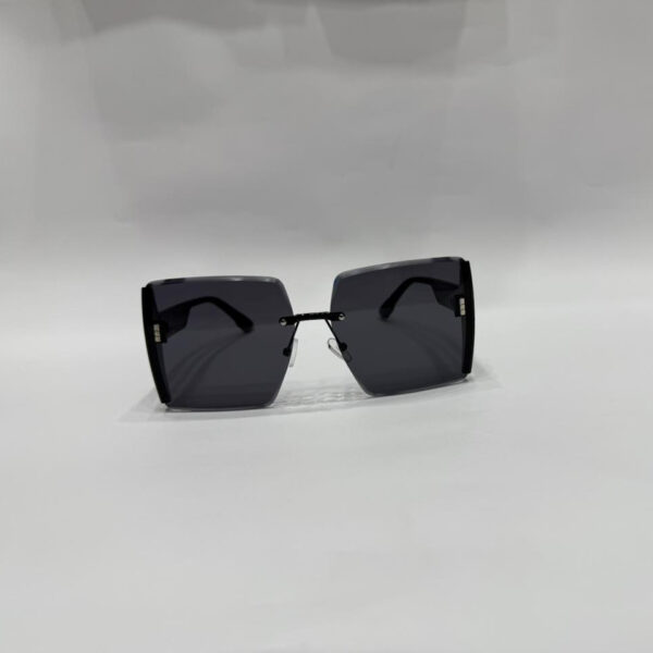 Dior Women Sunglasses Black - Image 2